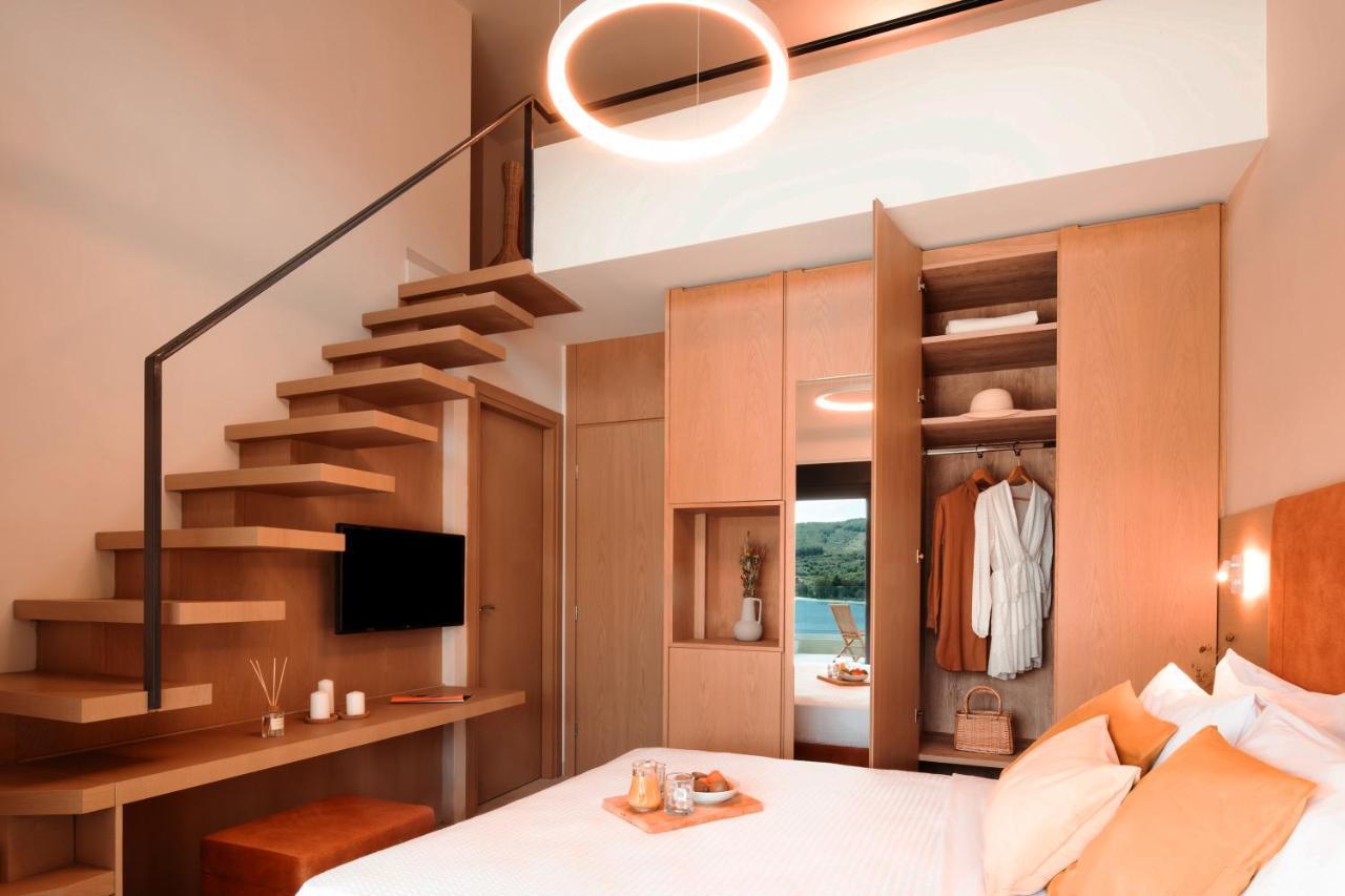 Chronos Hotel Porto Koufo Extérieur photo